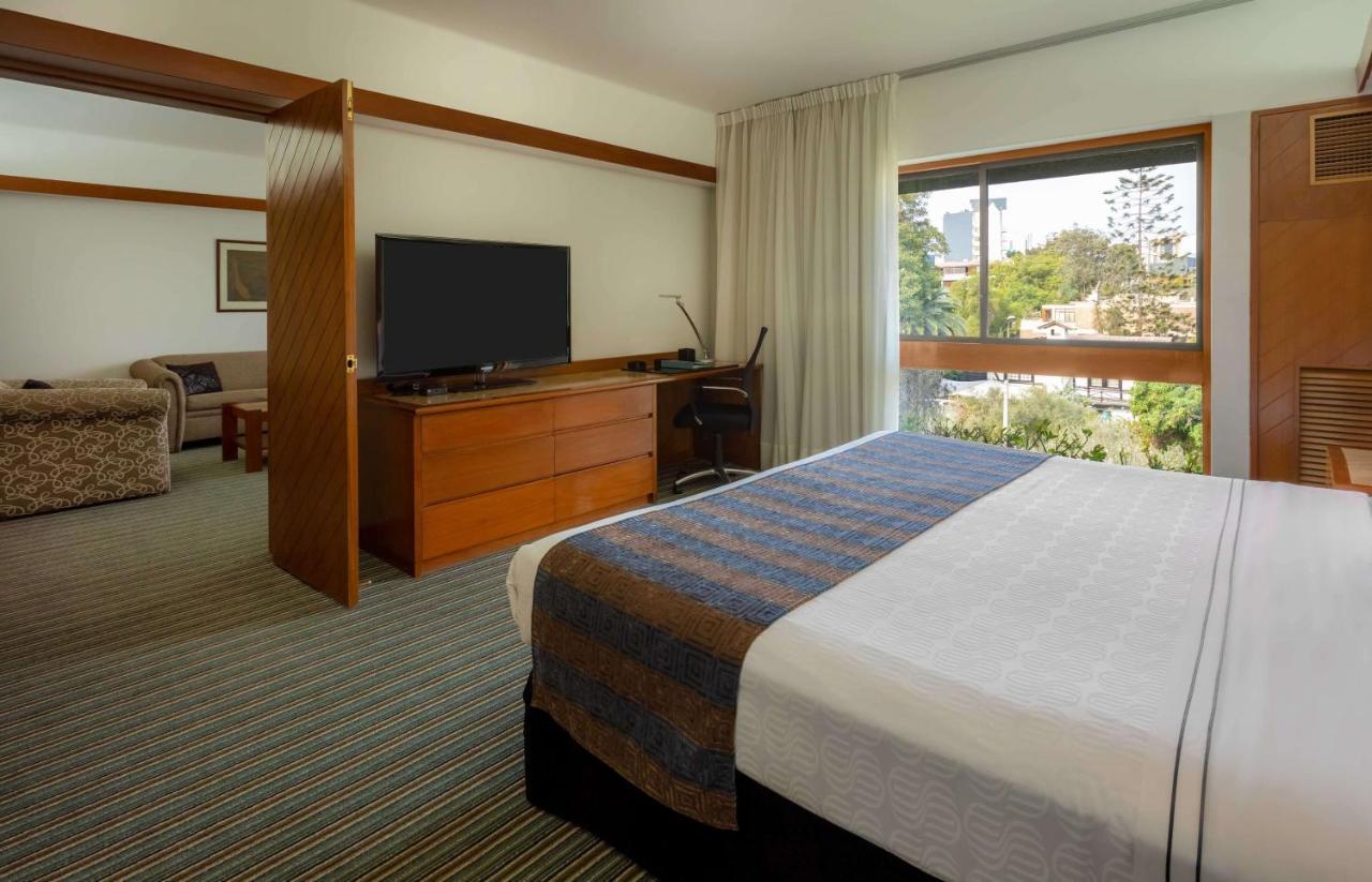 Sonesta Hotel El Olivar Lima Bagian luar foto