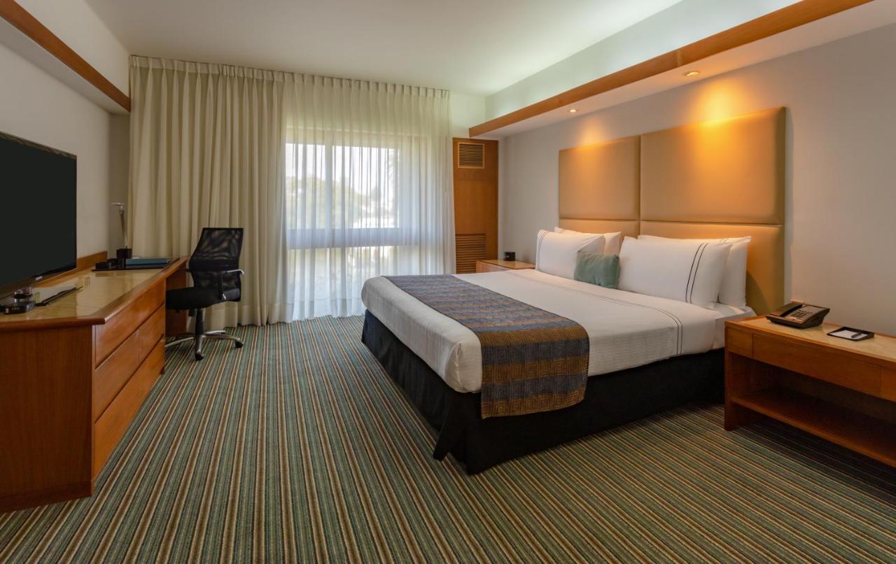 Sonesta Hotel El Olivar Lima Bagian luar foto